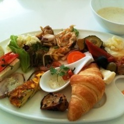 Fusion21 フュージョン21 地図 写真 金沢 カフェ ぐるなび