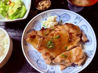 国産地鶏煎り焼き台湾風味