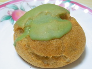 抹茶シュークリーム