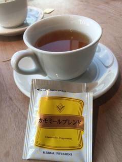 カモミール茶