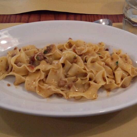 鴨肉のラグーソース　フィトチーネ