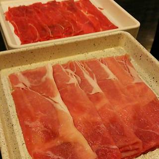 “国産牛・国産豚”90分食べ放題ランチ