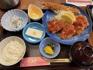 「トマトソースのひれ定食