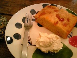 マンゴーのケーキ