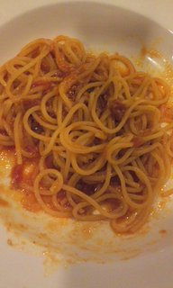 自家製トマトソースのスパゲティ