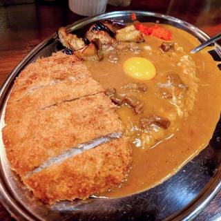 カレー（玉子付き）　中