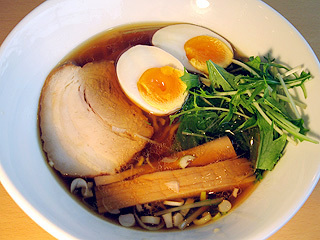 煮玉子らあめん（しょうゆ）