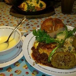 ［オムライス］RAKERU セレオ国分寺店