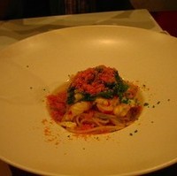 タラバ蟹と九条葱のスパゲッティ　カラスミ添え