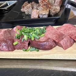豚熟‐とんじゅく 熟成肉サムギョプサル専門店 