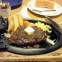 １５０ｇぶどう牛厚切りロースステーキ