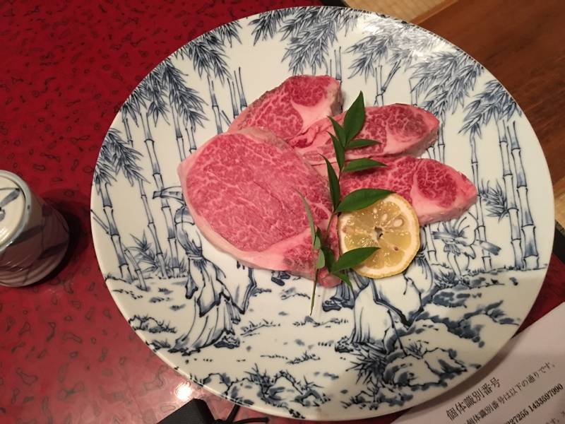 松阪牛ステーキ