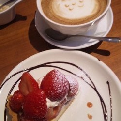 Arrow Tree Cafe Fresh Fruit アローツリーカフェアンドフレッシュフルーツ 地図 写真 西宮 カフェ ぐるなび