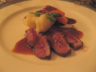 鴨と牛フィレの盛り合わせ