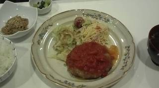 ハンバーグ定食