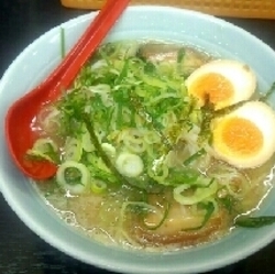 気合と情熱のラーメン つぼ 