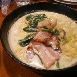 ほうれん草とベーコンのクリーム