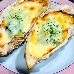 牡蠣のチーズグラタン