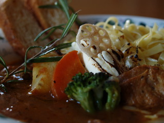 焼きスープカレーパスタ　タリアテッレ