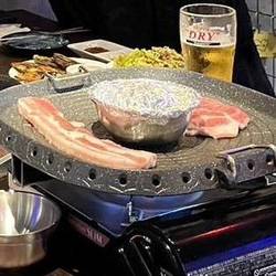 サムギョプサル、チヂミ、チーズボール等