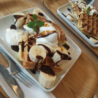 チョコバナナワッフル