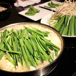 博多もつ鍋 やま中 赤坂店 地図 写真 赤坂 鍋料理 ぐるなび
