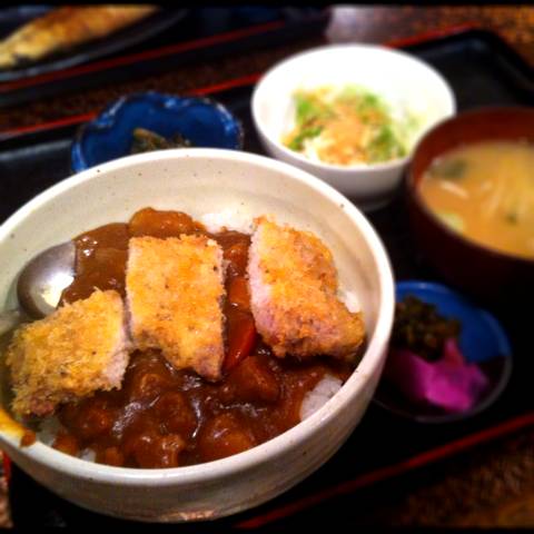 カツカレー丼