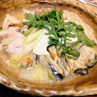広島県産　牡蠣と鶏肉の塩こうじ土鍋
