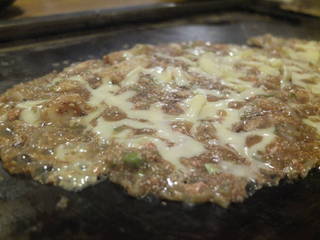 明太もんじゃにイカ餅チーズトッピング