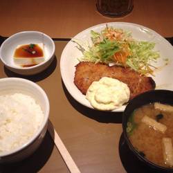 やよい軒 武蔵小杉店 地図 写真 武蔵小杉 元住吉 食堂 定食 ぐるなび