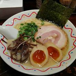 ［ラーメン］横濱ハイハイ樓 横浜西口店