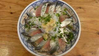 秋刀魚シラス丼