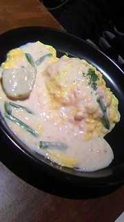 サーモンクリームオムライス