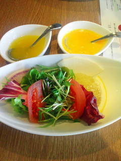 旬の野菜サラダ