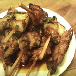 ［もつ焼き］カミヤ