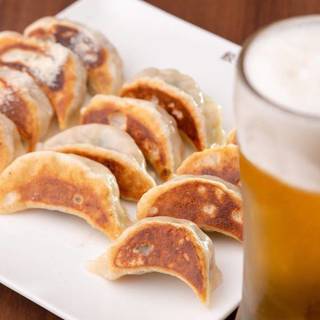 餃子食べ飲み放題