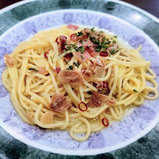 ローストしたベーコンのペペロンチーノ