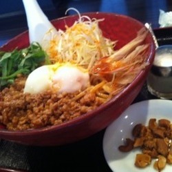 麺厨房 華燕（地図/写真/高槻/ラーメン） - 楽天ぐるなび