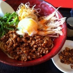 麺厨房 華燕（地図/写真/高槻/ラーメン） - 楽天ぐるなび