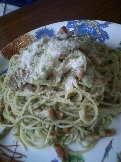 自家製ベーコンのジェノバソース