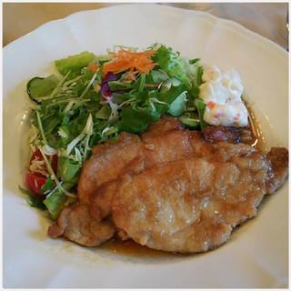 ポークソテージンジャーソース