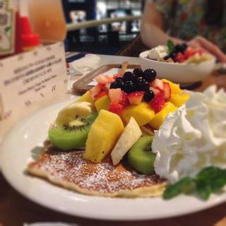 フレッシュフルーツパンケーキ