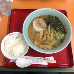 くるまやラーメン 横浜泉区店 