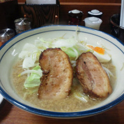 ラーメン 勇 