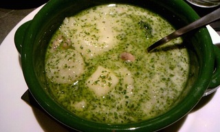 グリーンカレーのオリエンタル・ラビオリ・パスタ