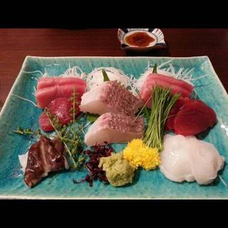 お刺身盛り合わせ