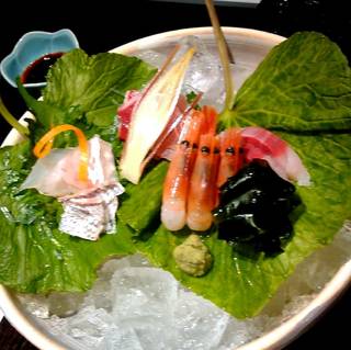 お造りの盛り合わせ