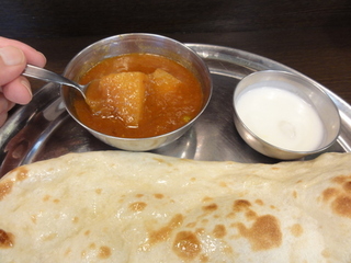 インドカレー定食　アル・マタール