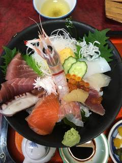 三河海鮮丼