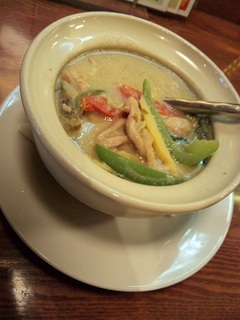 鶏肉のグリーンカレー